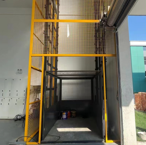 齐齐哈尔导轨式升降机助力物流园破解运输难题